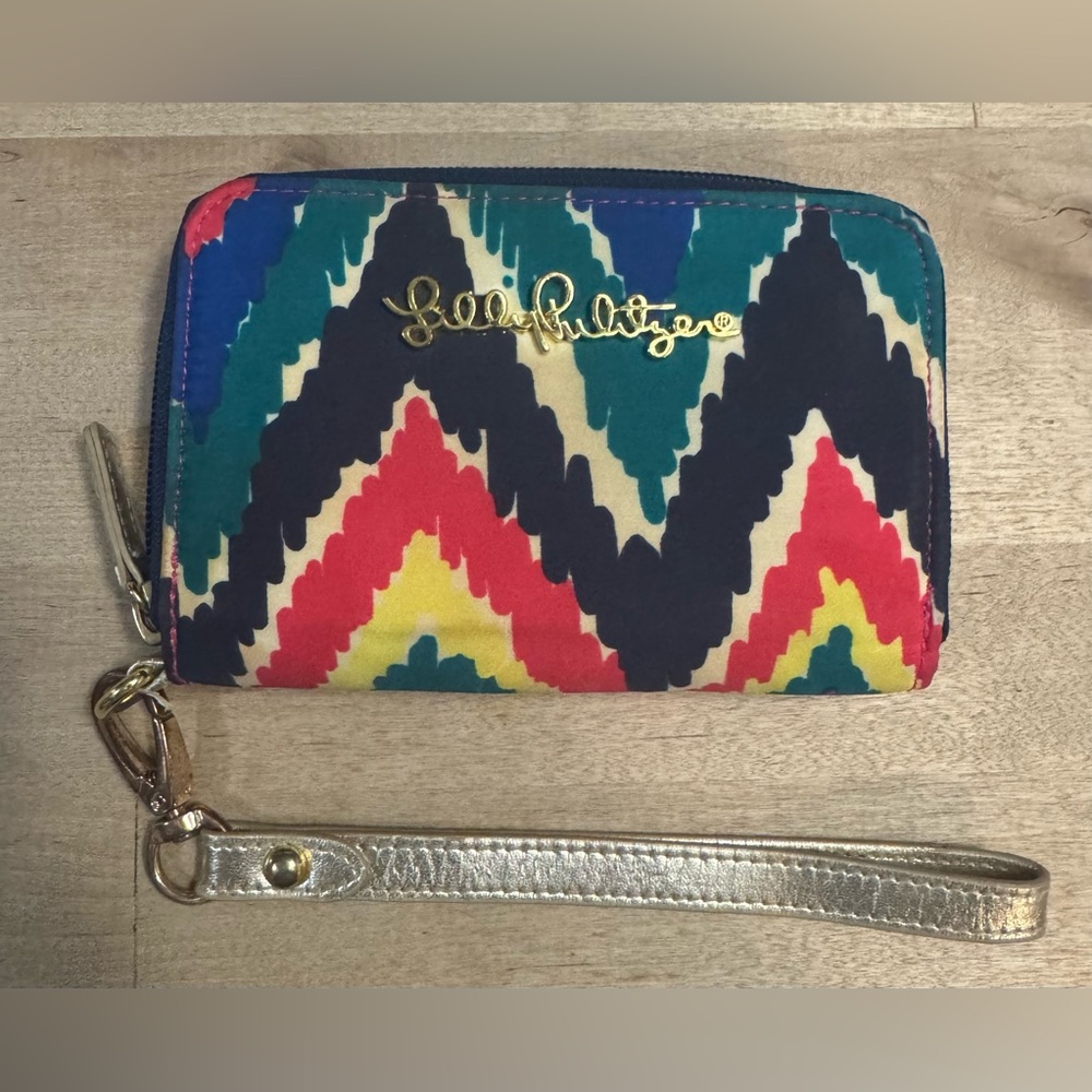 Lilly Pulitzer Chevron colorful wallet - Picture 2 of 12